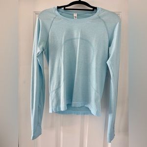 Swiftly tech lululemon blue/icing blue size 6